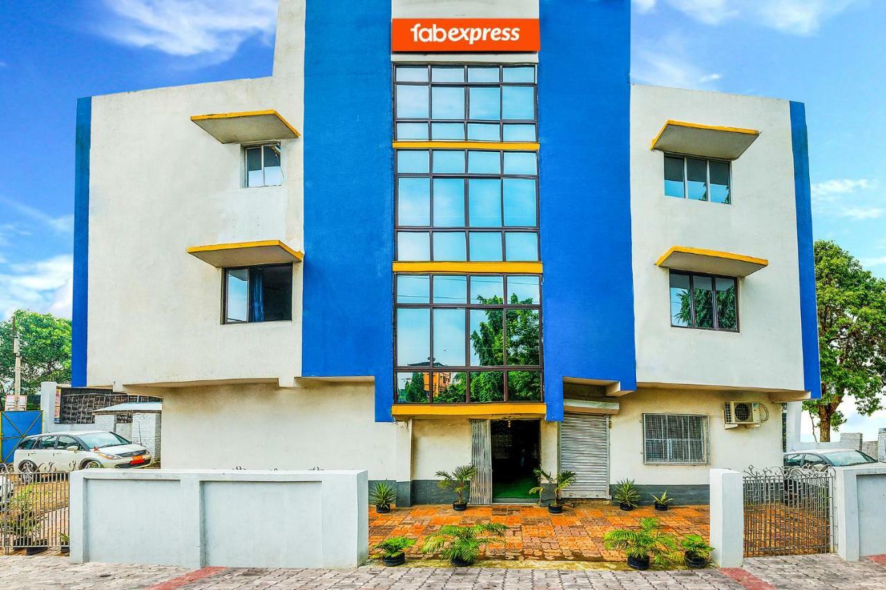Fabexpress Vinita Welcome Villa Howrah Hāora Buitenkant foto